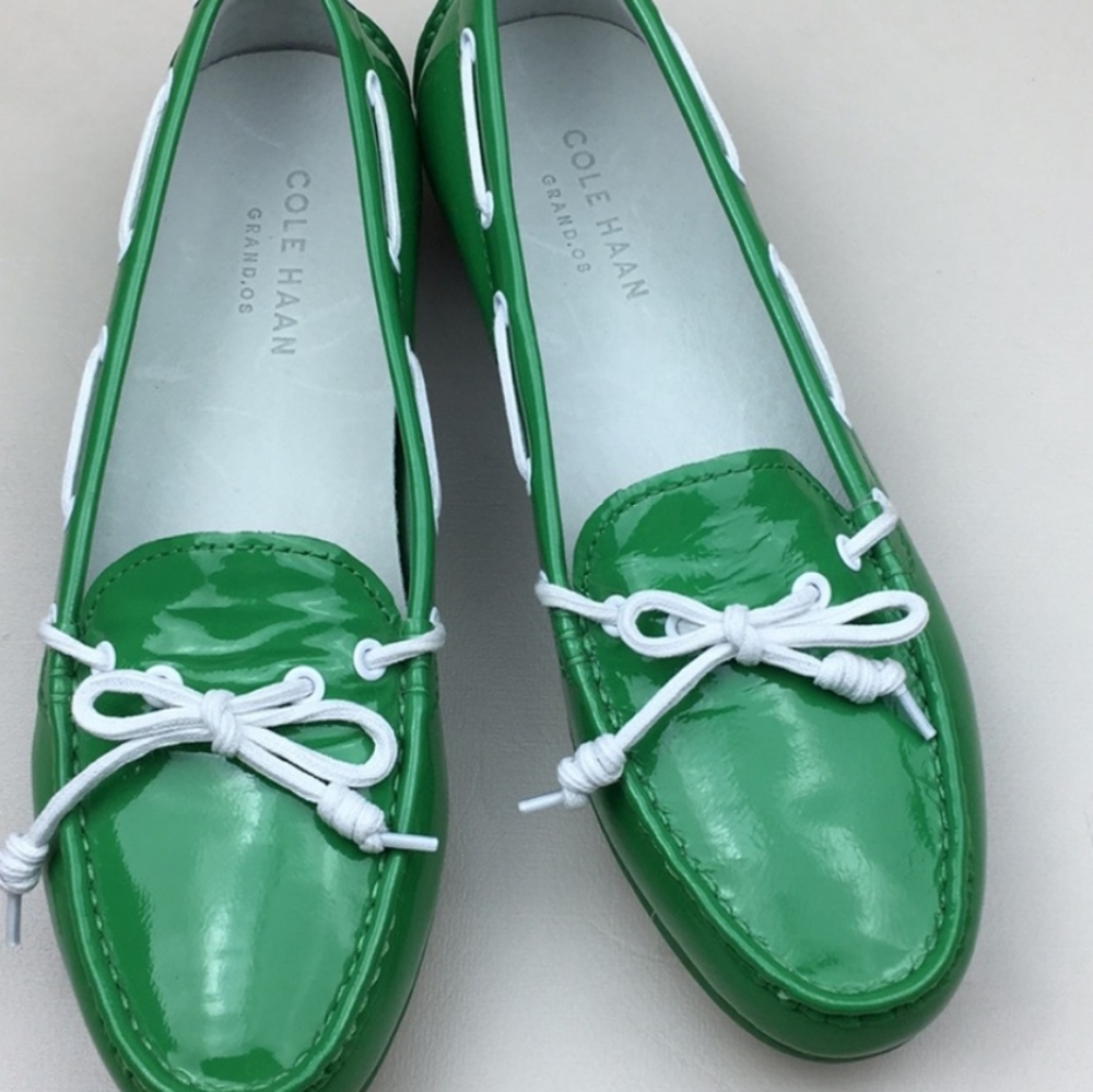 COLE HAAN “Grant” Green Patent Leather Loafer